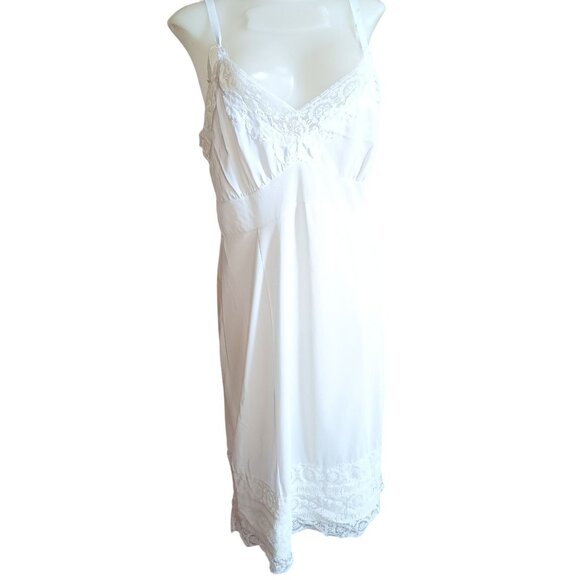 sz 38 Vintage 60's Nightgown Slip White Lace Trimmed Sexy Dress Medium - Picture 1 of 8